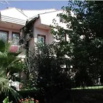 Apartament Caretta *